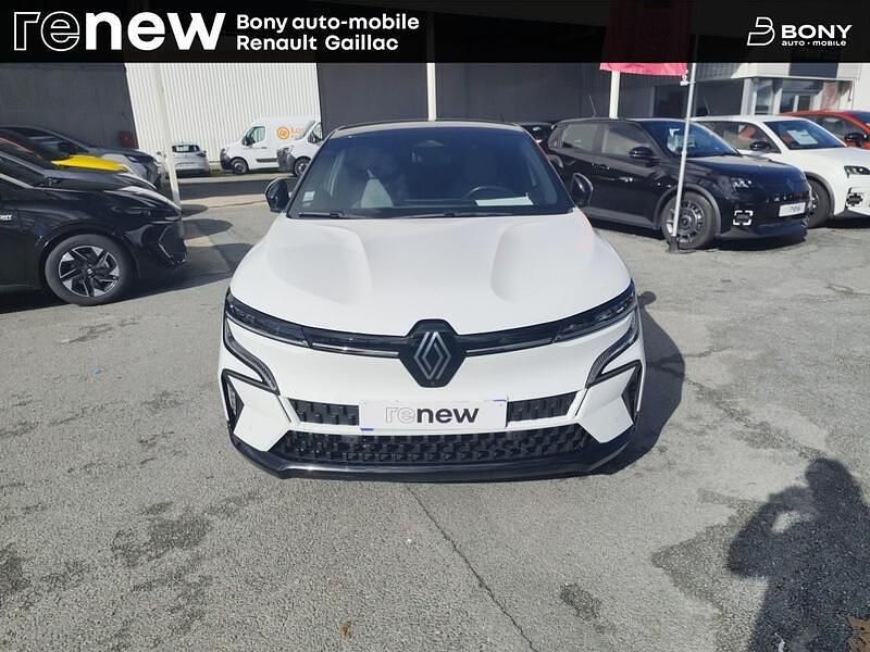 Occasion Renault Megane E-Tech Techno 161 kW (220 ch) 2022 Blanc Berline