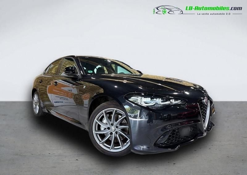 Utilisé 2023 Alfa Romeo Giulia Berline | 39 500 € (Bon prix) - Image 1/4