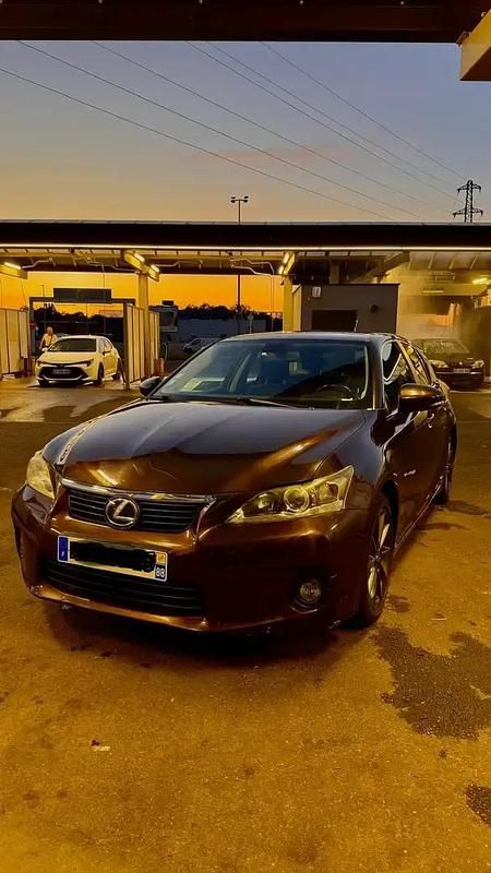 Utilisé 2013 Lexus CT200h Berline | 6 950 € - Image 1/4