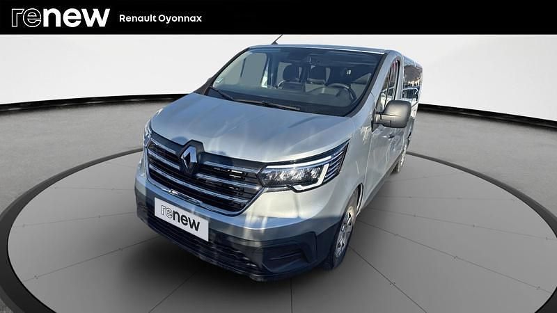 Gris Occasion 2022 Renault Trafic Zen Monospace | 27 990 € - Image 1/4