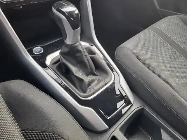 Occasion VW T-Roc Life 2023 Rouge roi métallisée/toit noir SUV