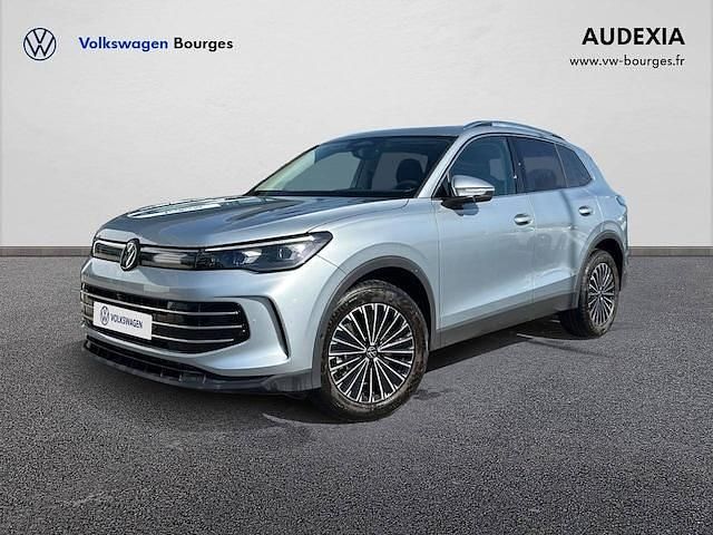 Utilisé 2025 VW Tiguan Elegance SUV | 50 990 € - Image 1/4