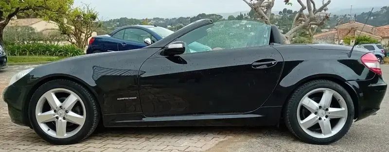 Noir Utilisé 2007 Mercedes SLK200 Cabriolet | 11 000 € - Image 1/4