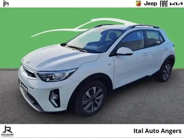 Blanc Occasion 2021 Kia Stonic Active SUV | 15 490 € (Prix juste) - Image 1/4