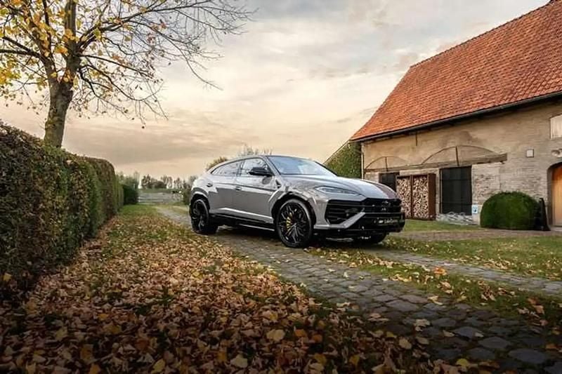 Nouvelle Lamborghini Urus 799 ch (587 kW) 2025 Gris SUV
