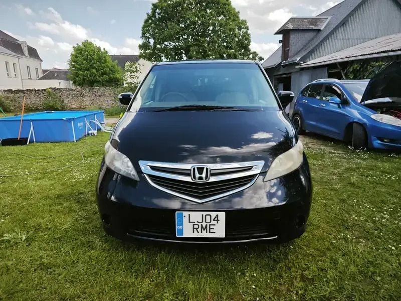 Noir Utilisé 2004 Honda Elysion Monospace | 4 800 € - Image 1/4