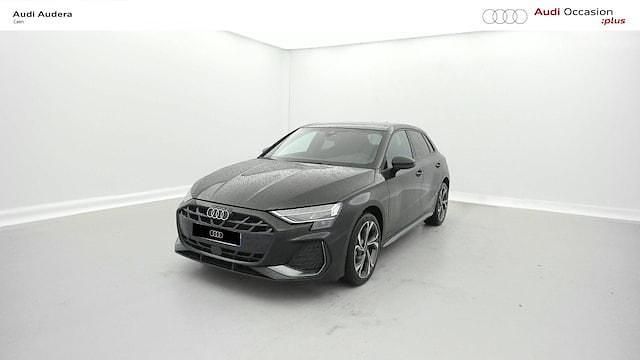 Noir mythic métallisé Utilisé 2025 Audi A3 S-Line | 36 900 € - Image 1/4
