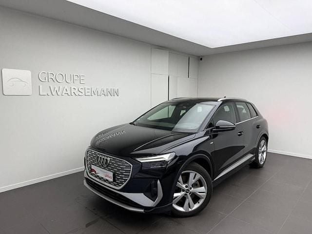 Noir mythe métallisé Utilisé 2022 Audi Q4 e-tron S-Line SUV | 27 900 € (Super prix) - Image 1/4