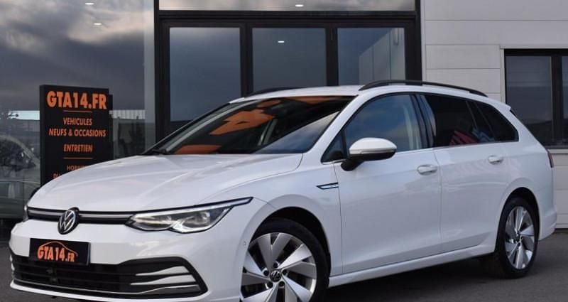 Occasion 2023 VW Golf Style Berline | 21 880 € (Prix juste) - Image 1/4