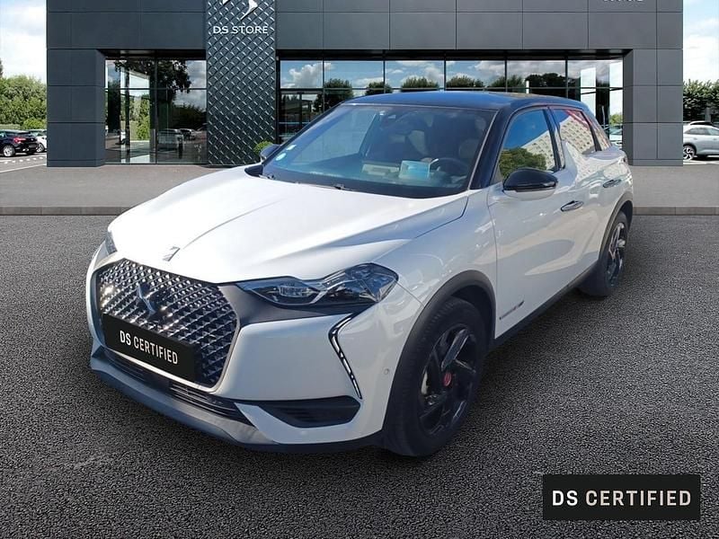 Blanc Utilisé 2021 DS Automobiles DS3 Crossback E-Tense Performance Line Plus SUV | 17 390 € - Image 1/4