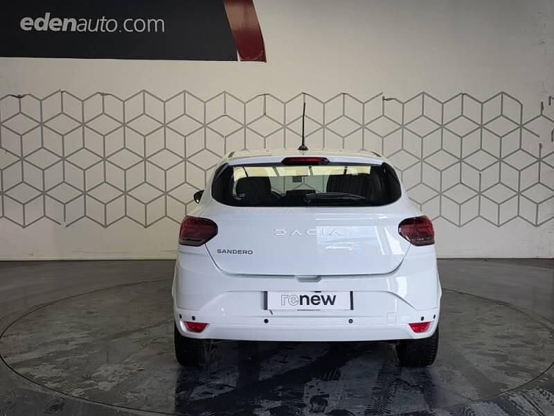 Occasion Dacia Sandero Expression 92 ch (67 kW) 2024 Blanc Citadine