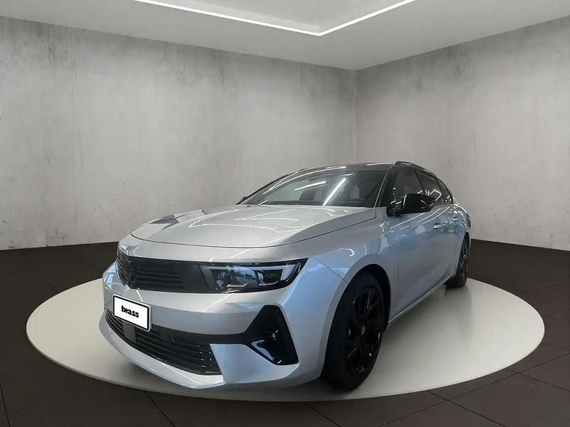Argent Nouvelle 2025 Opel Astra Break | 29 450 € (Prix assez cher) - Image 1/4