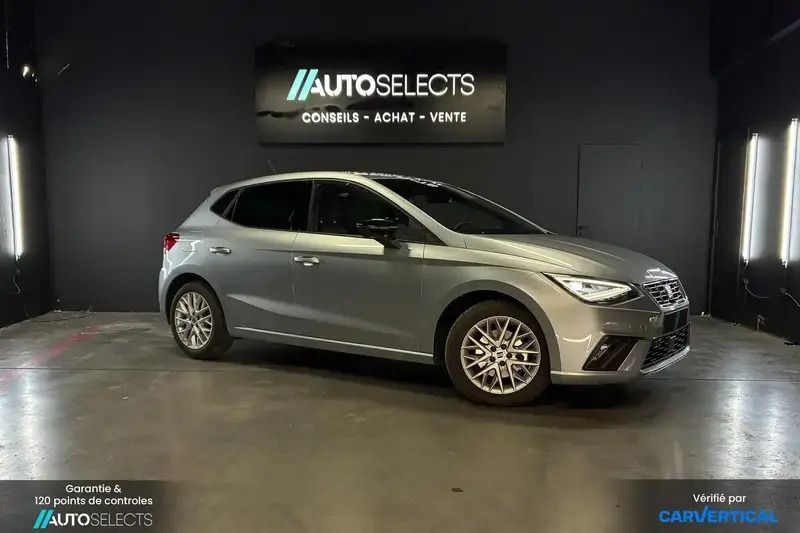 Gris Nouvelle 2024 Seat Ibiza FR Citadine | 19 990 € (Prix juste) - Image 1/4