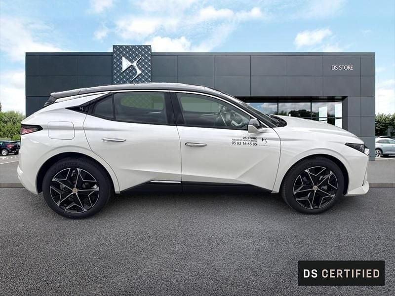Nouvelle DS Automobiles DS4 136 ch (100 kW) 2025 Blanc Berline