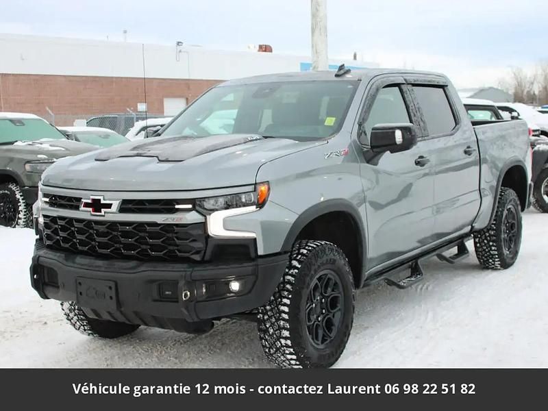 Gris Occasion 2024 Chevrolet Silverado SUV | 72 933 € (Prix cher) - Image 1/4