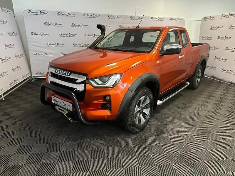 Utilisé 2023 Isuzu D-Max Pick-up | 34 990 € - Image 1/4