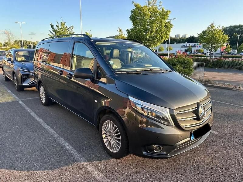 Utilisé 2021 Mercedes Vito Monospace | 28 900 € - Image 1/4