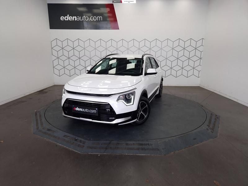 Utilisé 2025 Kia Niro Active SUV | 31 490 € (Prix juste) - Image 1/4