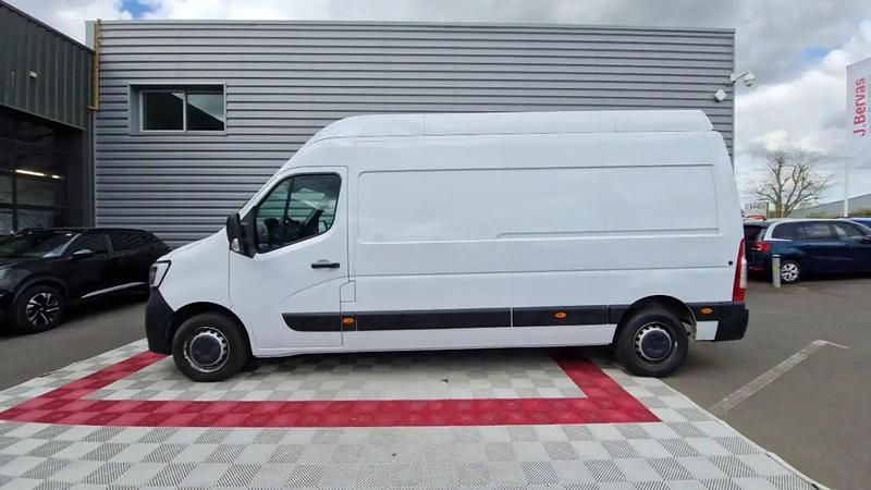 Occasion Renault Master 135 ch (99 kW) 2022 Blanc Monospace