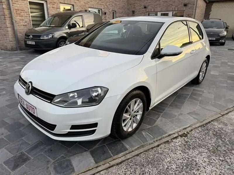 Blanc Occasion 2013 VW Golf Berline | 7 450 € (Bon prix) - Image 1/4