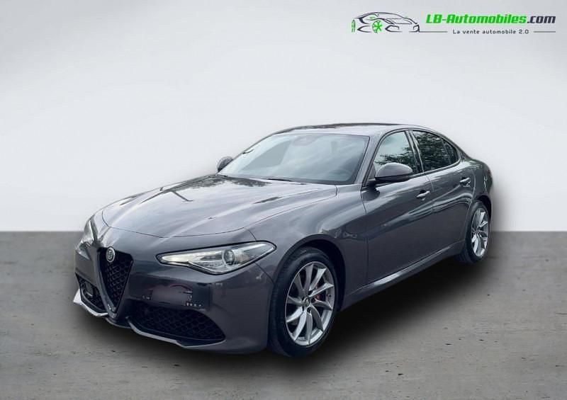 Utilisé 2022 Alfa Romeo Giulia Berline | 33 200 € (Prix assez cher) - Image 1/4