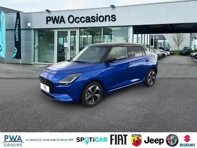 Frontier blue pearl/toit black Utilisé 2025 Suzuki Swift Berline | 20 490 € - Image 1/4