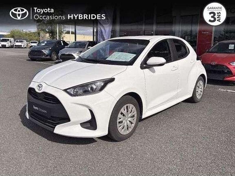 Utilisé 2024 Toyota Yaris Hybrid Berline | 19 820 € (Bon prix) - Image 1/1