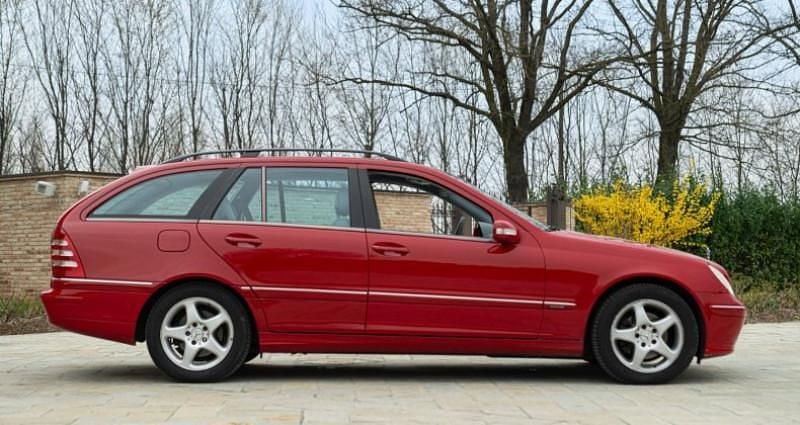 Utilisé 2002 Mercedes 220 Break | 15 000 € - Image 1/4