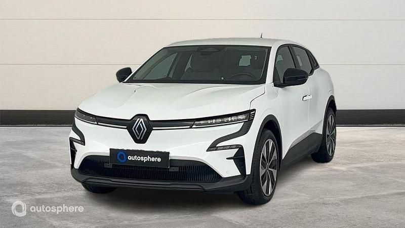 Blanc Utilisé 2022 Renault Mégane Evolution SUV | 22 999 € (Prix juste) - Image 1/4