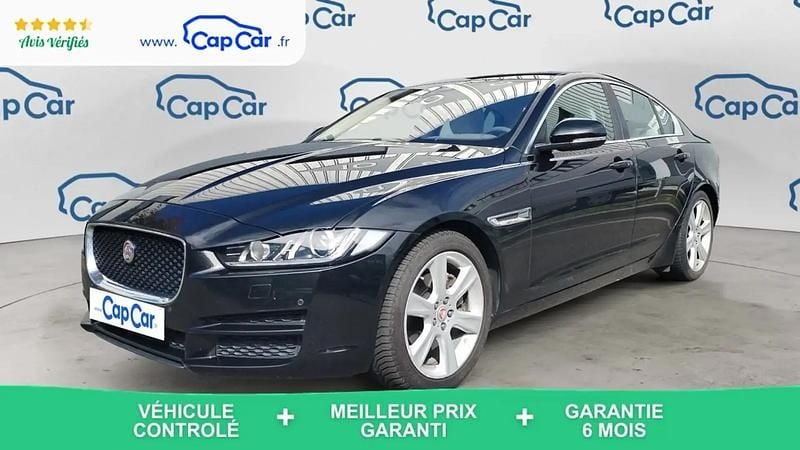 Noir Utilisé 2015 Jaguar XE R-Sport Berline | 12 490 € (Prix juste) - Image 1/4