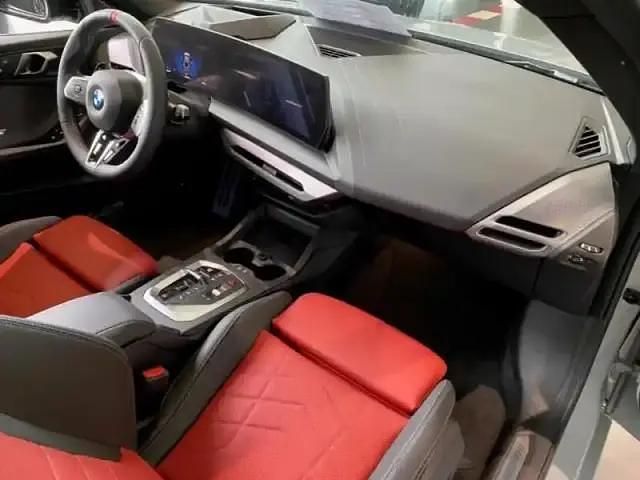 Nouvelle BMW M235 M Performance 305 ch (224 kW) 2025 Gris Berline