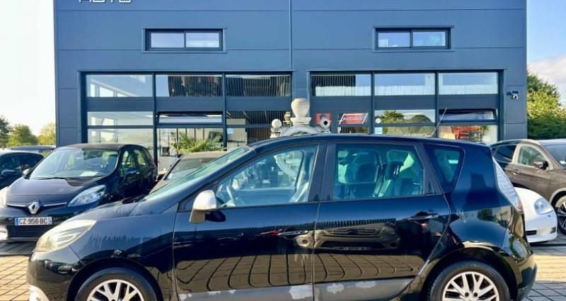 Utilisé 2013 Renault Scénic III LIMITED Monospace | 8 990 € (Prix juste) - Image 1/4