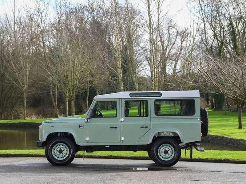 Occasion Land Rover Defender Heritage 122 ch (89 kW) 2015 Vert SUV