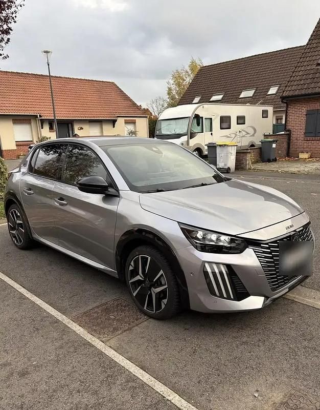 Gris Occasion 2025 Peugeot 208 GT Citadine | 18 500 € (Super prix) - Image 1/4