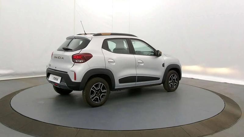 Occasion Dacia Spring Extreme 47 kW (65 ch) 2024 Gris Citadine