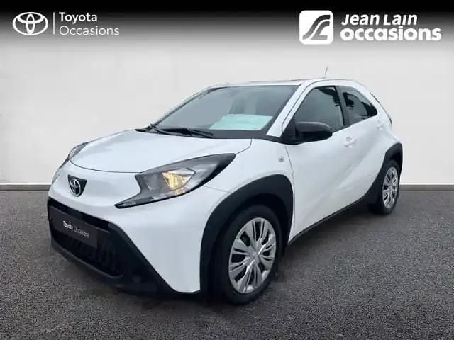 Blanc Utilisé 2022 Toyota Aygo X SUV | 14 890 € - Image 1/4