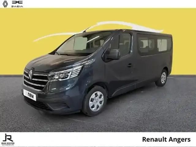 Gris Occasion 2022 Renault Trafic Zen Monospace | 31 890 € (Prix cher) - Image 1/4