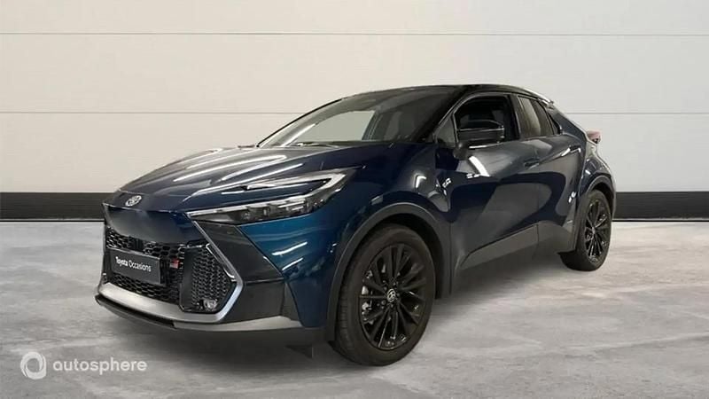 Utilisé 2025 Toyota C-HR Sport SUV | 36 990 € - Image 1/4