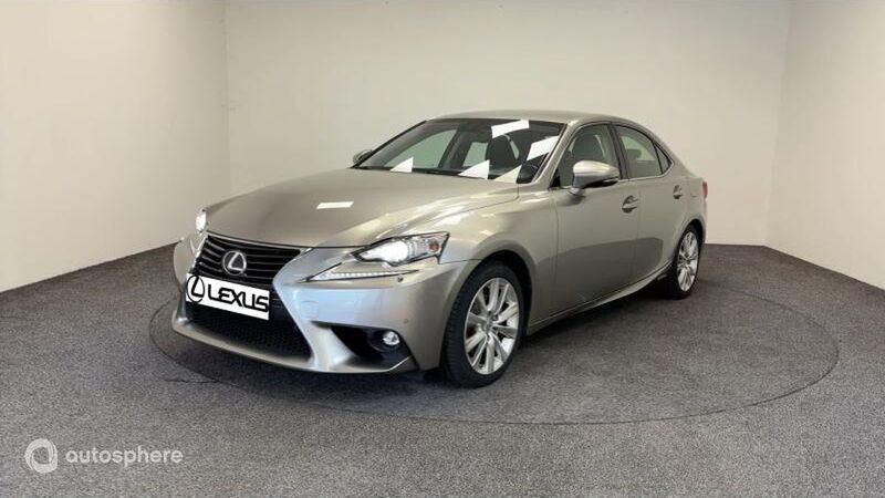 Gris Utilisé 2016 Lexus IS300h Business Edition Berline | 20 599 € - Image 1/4