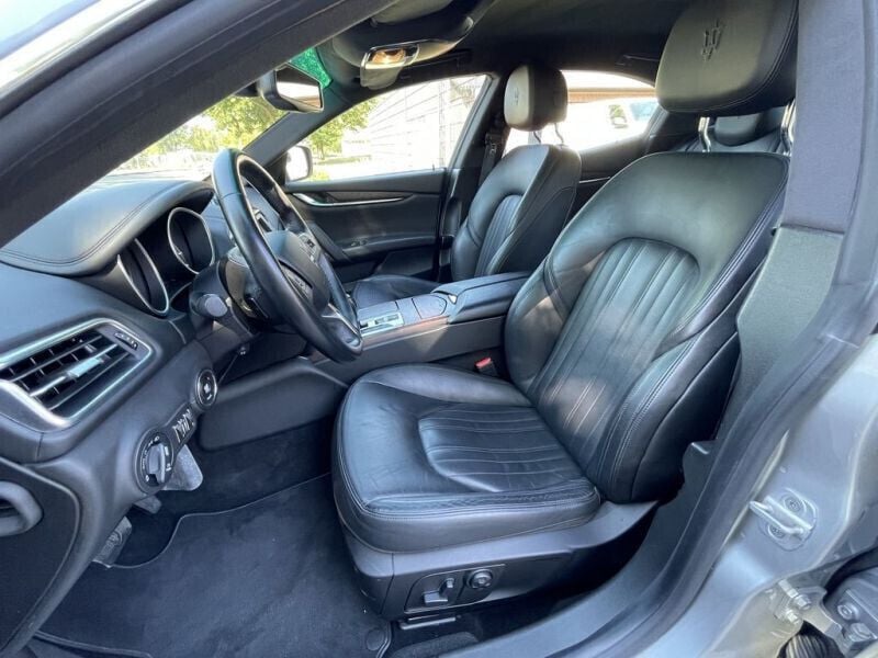 Occasion Maserati Ghibli 330 ch (242 kW) 2013 Gris Coupé