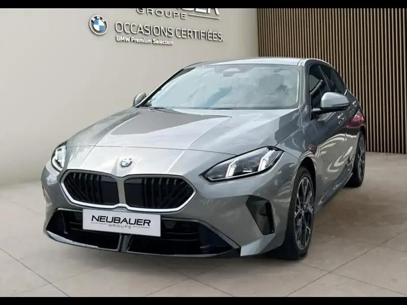 Gris Utilisé 2025 BMW 116 M Sport Citadine | 36 590 € - Image 1/4