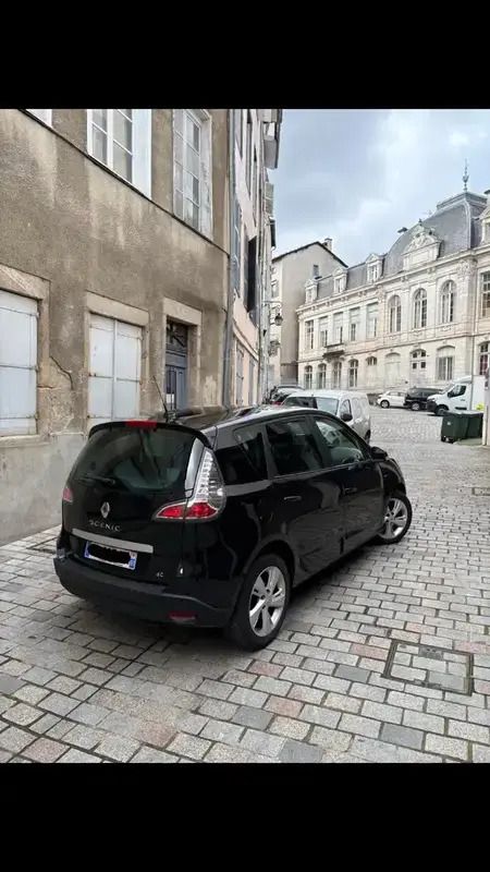 Image 2/4