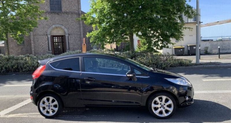 Utilisé 2009 Ford Fiesta Ambiente Citadine | 3 970 € - Image 1/4