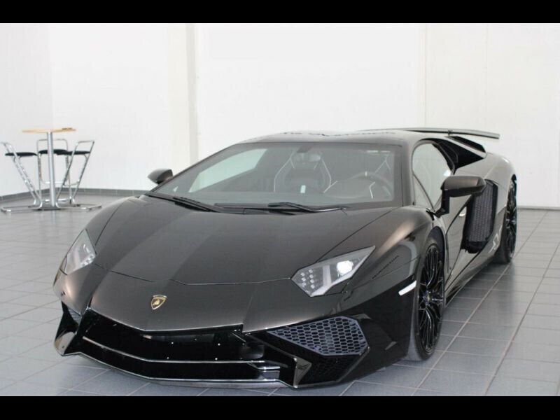 Noir Utilisé 2017 Lamborghini Aventador Cabriolet | 537 400 € (Prix cher) - Image 1/4