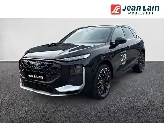 Noir mythic metallise Occasion 2025 Audi Q3 Advanced SUV | 68 900 € - Image 1/4