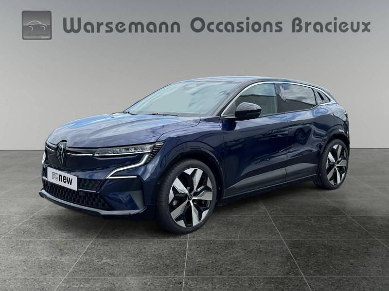 Utilisé 2023 Renault Mégane Berline | 22 990 € (Bon prix) - Image 1/4