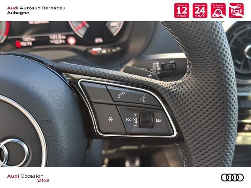 Occasion Audi Q2 S-line plus 150 ch (110 kW) 2026 Blanc glacier métallisé SUV