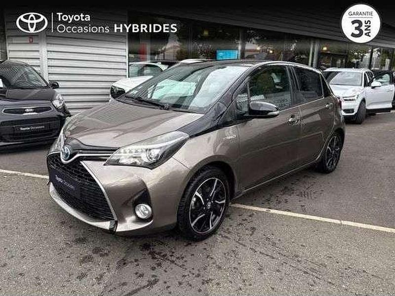 Utilisé 2016 Toyota Yaris Hybrid Berline | 12 590 € (Prix juste) - Image 1/1