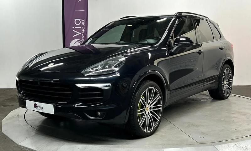Noir Occasion 2017 Porsche Cayenne Edition SUV | 25 990 € (Prix juste) - Image 1/4