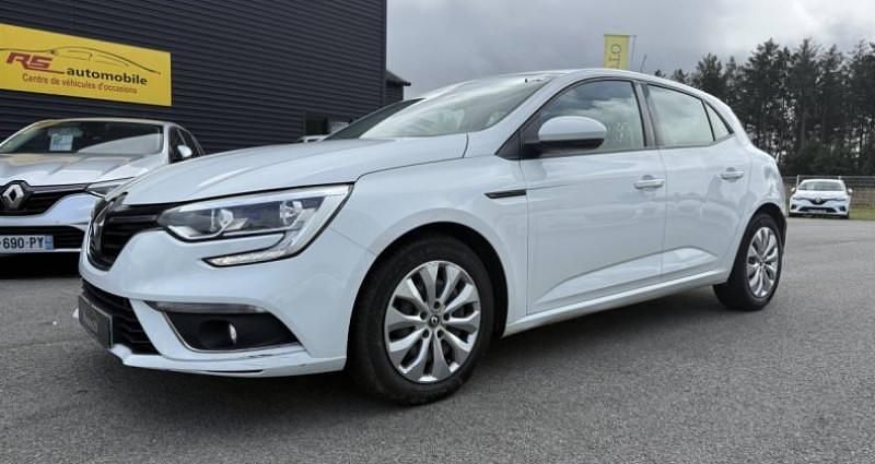 Occasion 2017 Renault Mégane IV Business Berline | 10 990 € (Prix juste) - Image 1/4